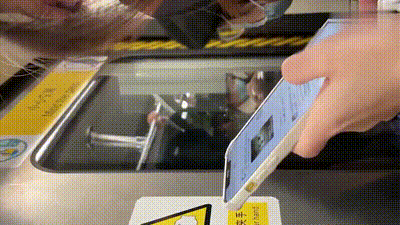 【硬核抄底】地铁站尾随跟拍极品御姐 动图预览 - 私房ACG - sifacg.com