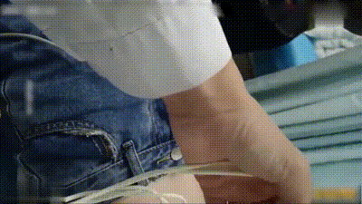 心电图检查偷拍，各种美乳大学生映入眼帘 动图预览 - 私房ACG - sifacg.com