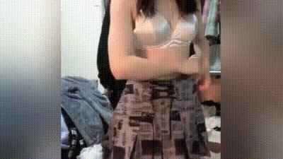 快手网红刘然自拍视频流出，不得不说身材是真的好 动图预览 - 私房ACG - sifacg.com