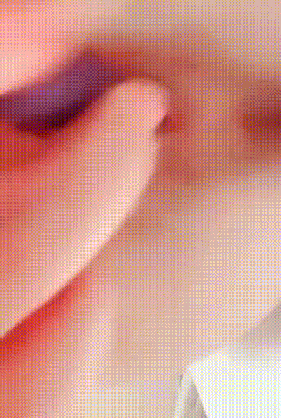 颜值爆表极品美少女，高颜值眼睛欲女妩媚动人，自慰粉嫩白虎穴，高潮喷水 动图预览 - 私房ACG - sifacg.com