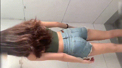 【高颜值御姐】你心目中的女神早已是富哥玩腻的母狗，情趣丝袜大长腿口爆爆菊，骚逼已经操腻，开始开发屁眼肛交，对着姐姐的白嫩玉足打飞机，射姐姐身上口爆深喉！ 动图预览 - 私房ACG - sifacg.com