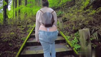 在雨中疯狂徒步旅行性爱。日本情侣 - 私房ACG - sifacg.com