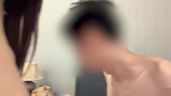 【勾引极品包臀裙御姐人妻】对身材非常哇塞的巨乳人妻少妇下手，让她背着老公外出偷情，极其淫荡特别饥渴，一到酒店就主动骑乘口交上位，真实淫荡对白！ - 私房ACG - sifacg.com