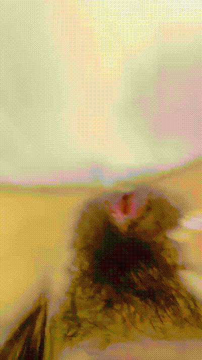 新人近期下海！白皙皮肤超嫩，多毛粉嫩小穴，跳蛋震动自慰 动图预览 - 私房ACG - sifacg.com