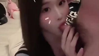 【这真是来者不拒，推特约炮大神男女通吃】如果红姐长这样，其实也不是不行，还有闷骚母狗，主动骑乘尿了男主一身！ - 私房ACG - sifacg.com