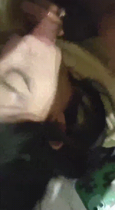 小骚货说我把她按在身下插她嘴的时候，她觉得特别刺激！ 动图预览 - 私房ACG - sifacg.com