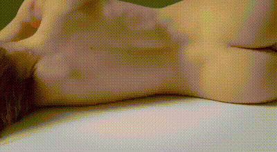 詹娜的性感慢动作 动图预览 - 私房ACG - sifacg.com