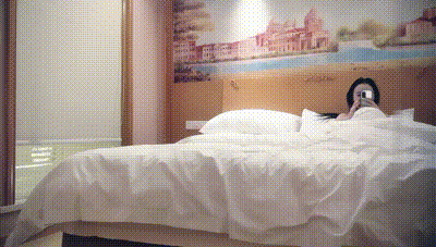 【七天极品探花】白衣牛仔裤外围美女，特写张开腿舔B，侧入后入啪啪表情陶醉 动图预览 - 私房ACG - sifacg.com