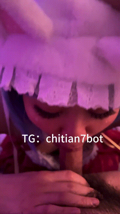 第一视角足交口交【chitian】 动图预览 - 私房ACG - sifacg.com