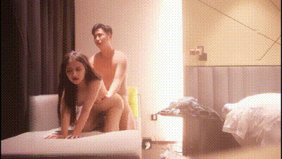 【小宝寻花】初次摘套被抓包，妹妹抑郁症发作眼泪掉个不停 动图预览 - 私房ACG - sifacg.com