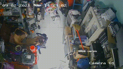 口交啪啪吞精老公貌似還拿手機自拍难道是某位大神 动图预览 - 私房ACG - sifacg.com