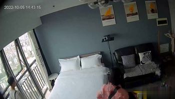 大学生小情侣开房清纯妹子只想聊天不想做爱 - 私房ACG - sifacg.com