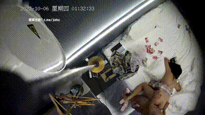 学妹被男友舔逼前戏挑逗后穿JK裙后入猛操 动图预览 - 私房ACG - sifacg.com