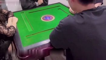 周末去学姐家打麻将，没想到穿着黑丝高跟鞋勾 - 私房ACG - sifacg.com