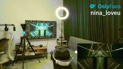游戏体验｜音乐光剑：游戏体验｜音乐光剑游戏 VR 游戏体验  [nina_loveu] 动图预览 - 私房ACG - sifacg.com