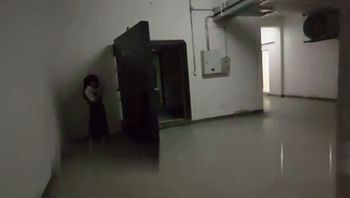 留下母狗的气味 - 私房ACG - sifacg.com