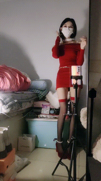 极品小仙女【小猫甜妹】 身材无敌 裸舞秀逼 动图预览 - 私房ACG - sifacg.com