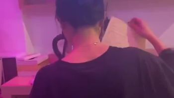 广西柳州市一中三好学生吴庞玉芝约炮不忘写作业！全记录流出！ - 私房ACG - sifacg.com