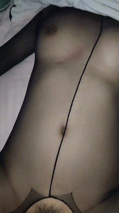 佛山骚货 萌凌 被曝光！背着男友被包养 日一次拿一次钱 背地里各种被日拿钱潇洒！ 动图预览 - 私房ACG - sifacg.com