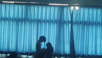 水利水电职业技术学院 小情侣在机电四楼教室激情啪啪啪 没成想窗外同学全程录屏 - 私房ACG - sifacg.com