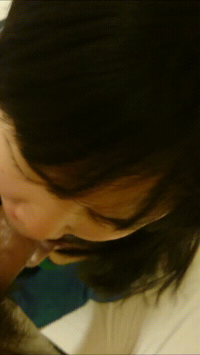 上海绿帽男奴 真实记录自己的母狗女友 被朋友疯狂爆操 母狗颜值还算可以 但身材是真顶啊 动图预览 - 私房ACG - sifacg.com