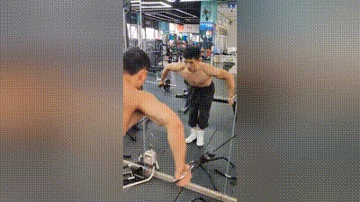 不正经训练日常 动图预览 - 私房ACG - sifacg.com