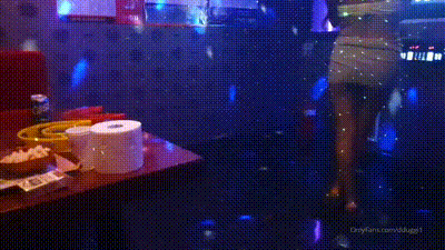 在KTV露出自慰高潮【dduggi2】 动图预览 - 私房ACG - sifacg.com