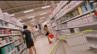 户外跳蛋调教【martinii1008】 动图预览 - 私房ACG - sifacg.com