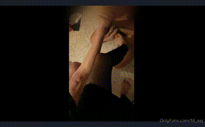 喜欢吗？ 我的脚【fd_aej】 动图预览 - 私房ACG - sifacg.com