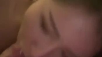 出租屋给男友口交深喉 后入爆操尖叫连连！ - 私房ACG - sifacg.com