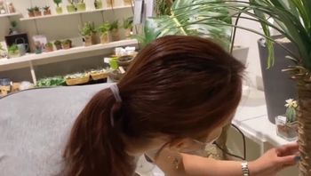 网络流传港男 偷拍 女店员 走光影片网民痛批其行为不检 - 私房ACG - sifacg.com