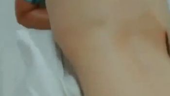 清纯美女 刘嘉莉 绿帽癖男友找单男上演3P 极品身材穿上情趣内衣与网袜真的好性感 - 私房ACG - sifacg.com