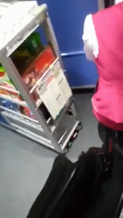 牛逼小伙偷拍尾随高铁乘务员身后 撸鸡秒射高铁车乘务员制服上 快枪手一个啊 动图预览 - 私房ACG - sifacg.com