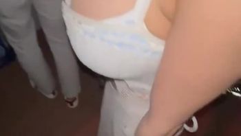 我到马来西亚了 有没有在这里的朋友 推荐好吃好玩的给我 - 私房ACG - sifacg.com