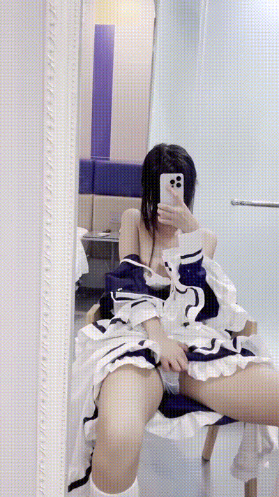 寂寞的我一个人在家自慰~ 动图预览 - 私房ACG - sifacg.com