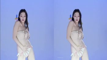 高颜值女主播stripchat sweetgirls666 黑色连体裙好身材骚舞 - 私房ACG - sifacg.com