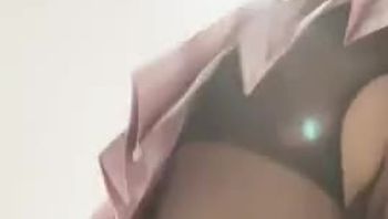 商场一路跟踪抄底极品JK裙黑丝美女 竟然没穿内裤人美B更美 后面怎么流血了？ - 私房ACG - sifacg.com