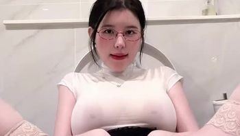 推特台湾极品巨乳御姐福利姬，推特粉50万粉丝大网红性感大尺度诱惑私密视频合集曝光 - 私房ACG - sifacg.com