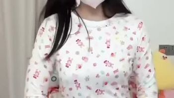 超乖的07宝宝极品白虎张开双腿自慰私拍 - 私房ACG - sifacg.com