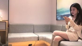 约了个邻家型的清纯外围女神 - 私房ACG - sifacg.com