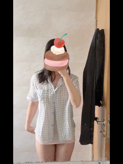 身材不错高颜值清纯甜美少萝 少女试衣间 动图预览 - 私房ACG - sifacg.com