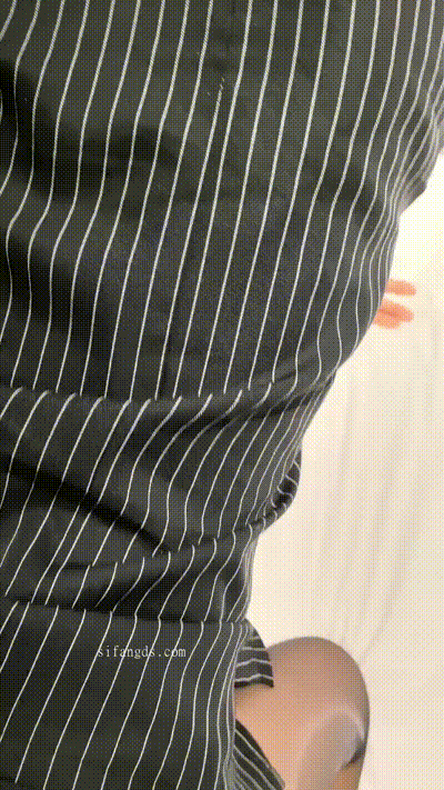 让反差骚女友穿上好利来制服肏完在足交，小浪蹄子是相当的配合 动图预览 - 私房ACG - sifacg.com