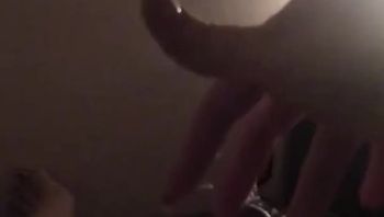 我最近水超级多，一线天小穴摸起来就很像果冻，又有水又很软还有弹性♥ - 私房ACG - sifacg.com