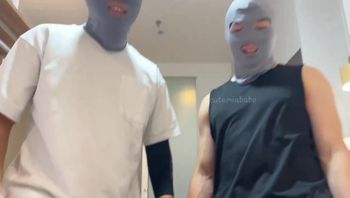 弟弟欠债跑路债主上门，让我用肉体还利息。 - 私房ACG - sifacg.com