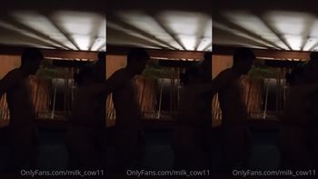 被渣男后入大力抽插高潮嗷嗷大叫【milk_cow11】 - 私房ACG - sifacg.com