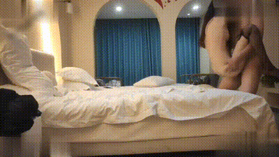 探花约操168兼职在校学生妹长相清纯身材高挑全程淫叫不断 动图预览 - 私房ACG - sifacg.com