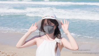 「香港極品美少女」可愛美女沙灘漫步酒店啪啪 - 私房ACG - sifacg.com