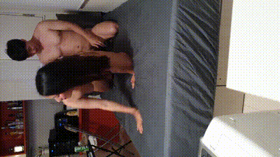 長髮氣質老師擁有一對堅挺美乳 女上騎乘打樁榨精 动图预览 - 私房ACG - sifacg.com