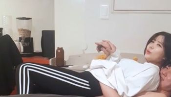 掰開蜜桃美臀女上體位狂操 蕩叫不斷[1] - 私房ACG - sifacg.com