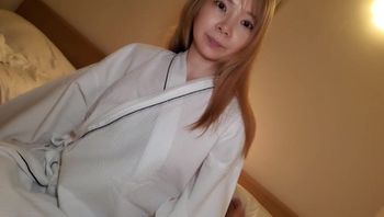 FC2PPV4769472 淫妻在危險日出軌 因浸醉在肉棒帶來的快感中被內射滿滿[Part2] - 私房ACG - sifangacg.com